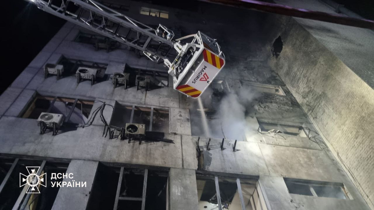 Падіння уламків БПЛА на Солом'янці в Києві: постраждали 9 людей, серед них дитина